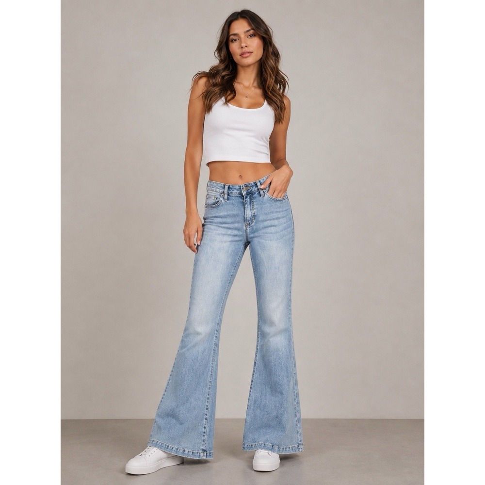 VICI Women's Small Light Wash Flare Jeans 70s Y2K Boho Bell Bottom Denim